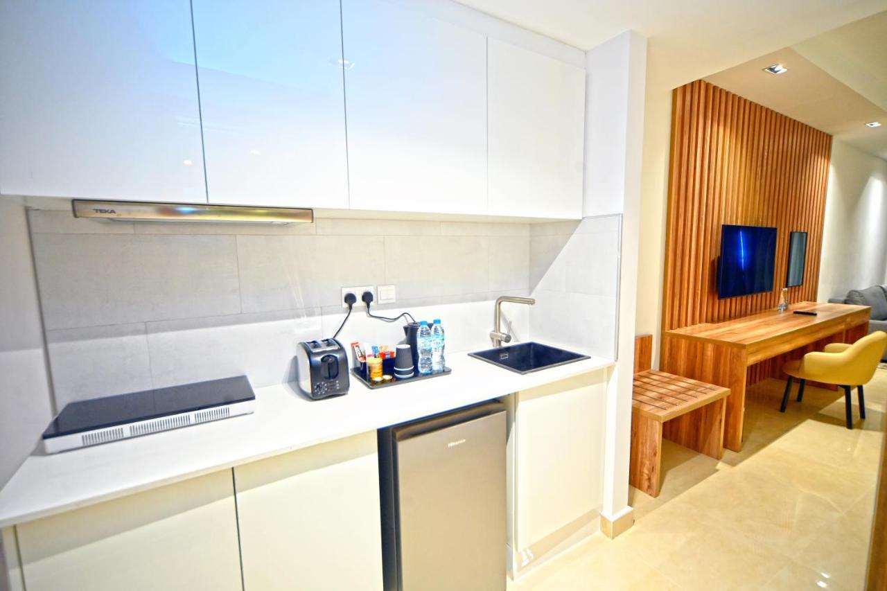 Pyramisa Hotel Apartments ดูไบ ภายนอก รูปภาพ