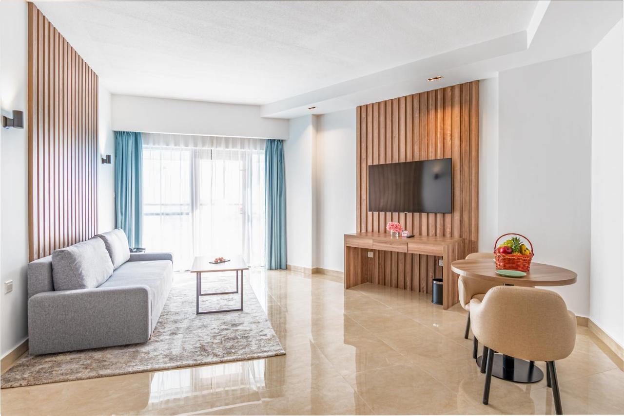 Pyramisa Hotel Apartments ดูไบ ภายนอก รูปภาพ