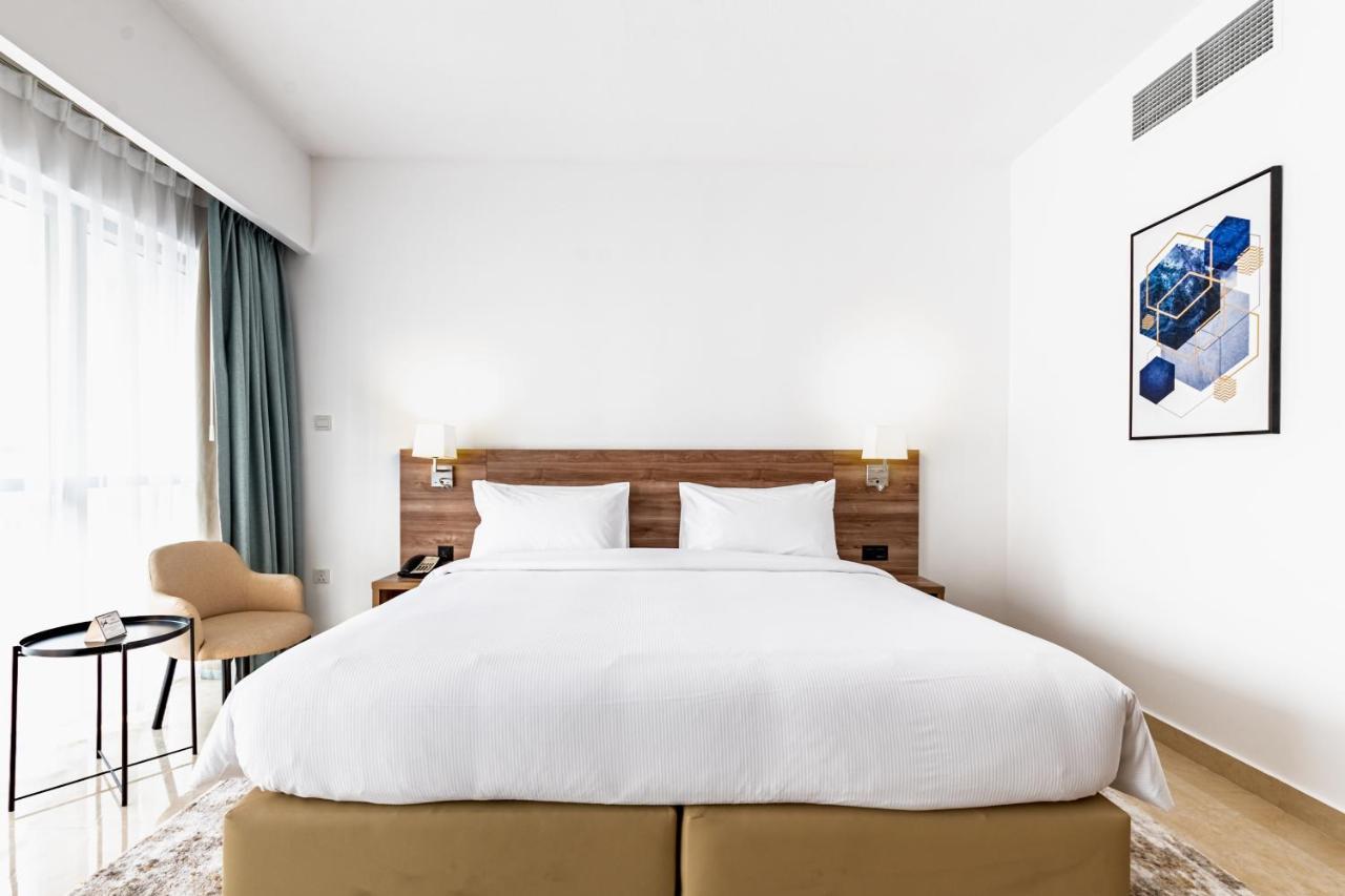 Pyramisa Hotel Apartments ดูไบ ภายนอก รูปภาพ