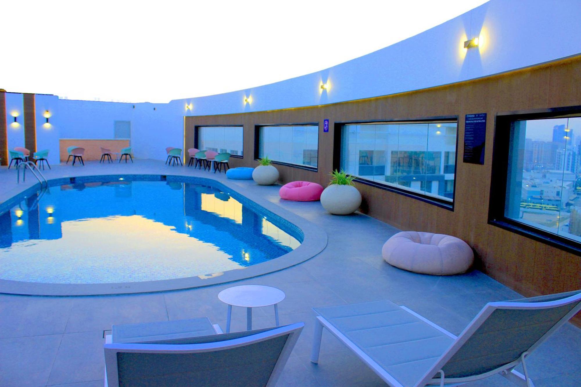 Pyramisa Hotel Apartments ดูไบ ภายนอก รูปภาพ