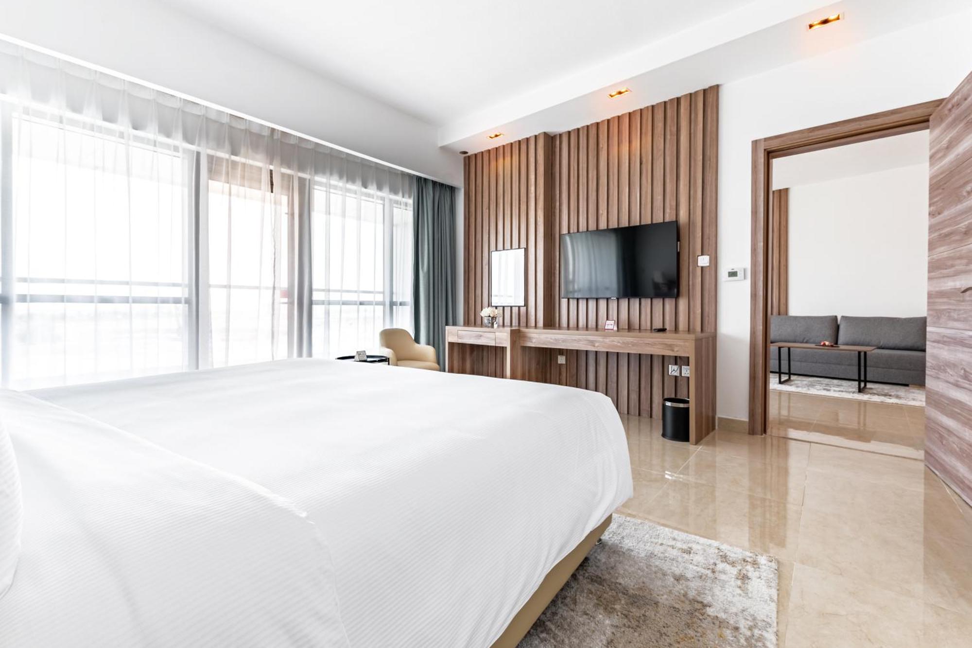 Pyramisa Hotel Apartments ดูไบ ภายนอก รูปภาพ